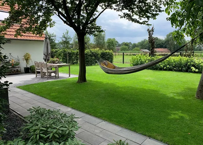 Heitse En Vakantiewoning Дом отдыха Хейтуйсен